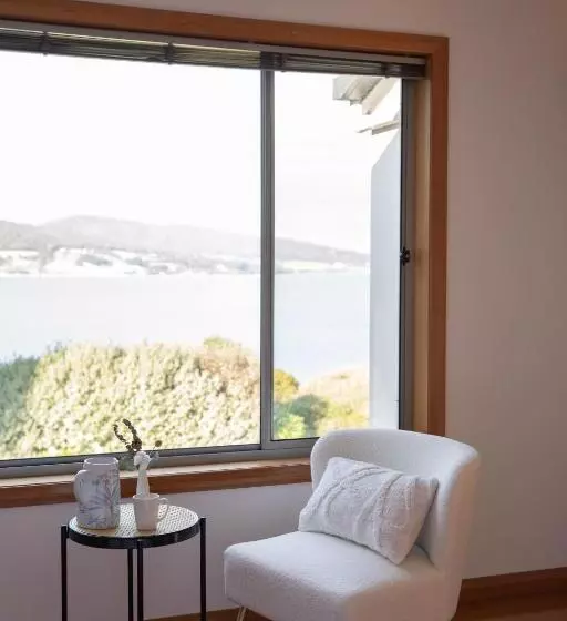 Majatalo Sea View Guest House