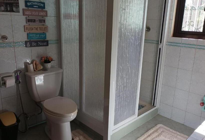 Pensjonat Village Guest House, Hundred Islands