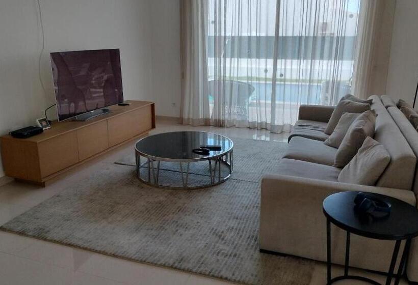 פנסיון Vodolls Guest House