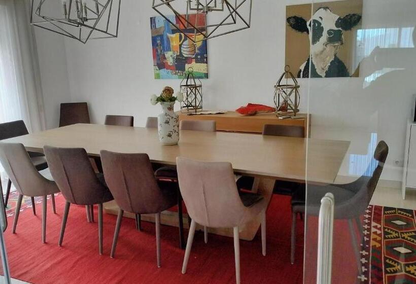 פנסיון Vodolls Guest House