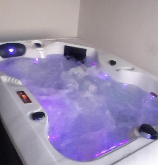 ベッドアンドブレックファースト Chambres D Hôtes Les Hirondelles