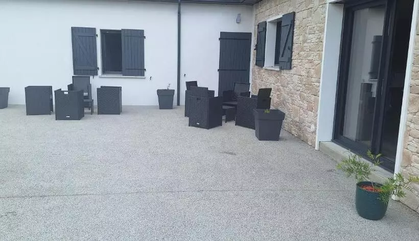 Aamiaismajoitus (B&B) Chambres D Hôtes Les Hirondelles