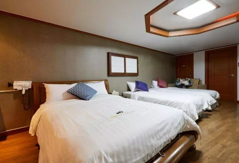 Buantreehotel Blackhouse