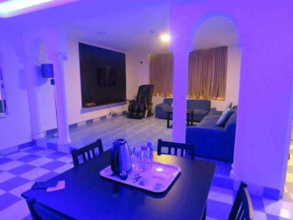 ホテル شقق آن للشقق المخدومة