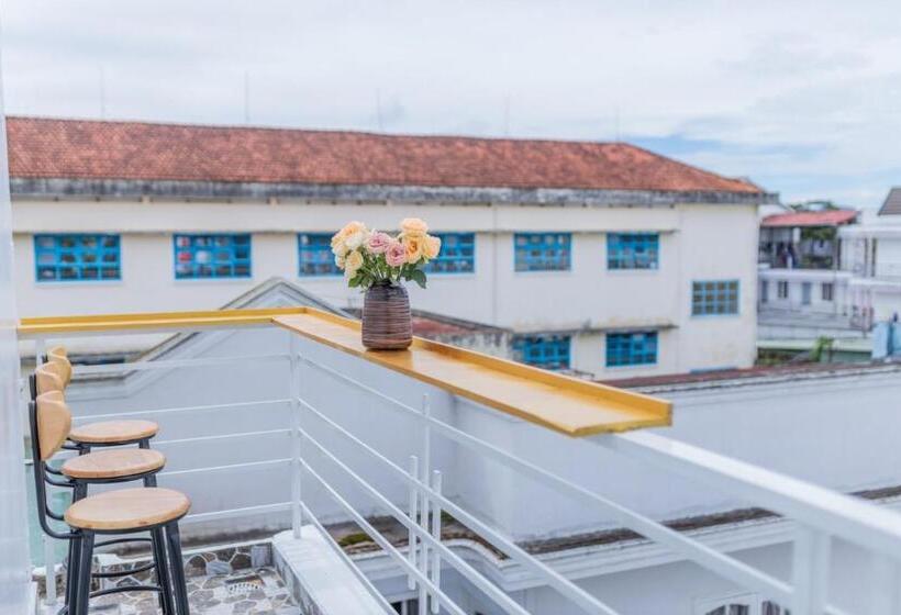 هتل Csltdl địa Du