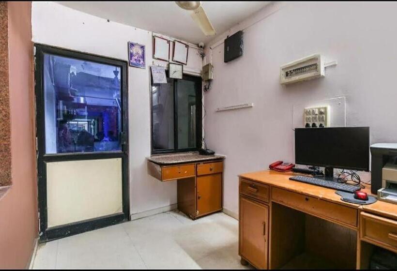 Hotel Lake View Dabhoi