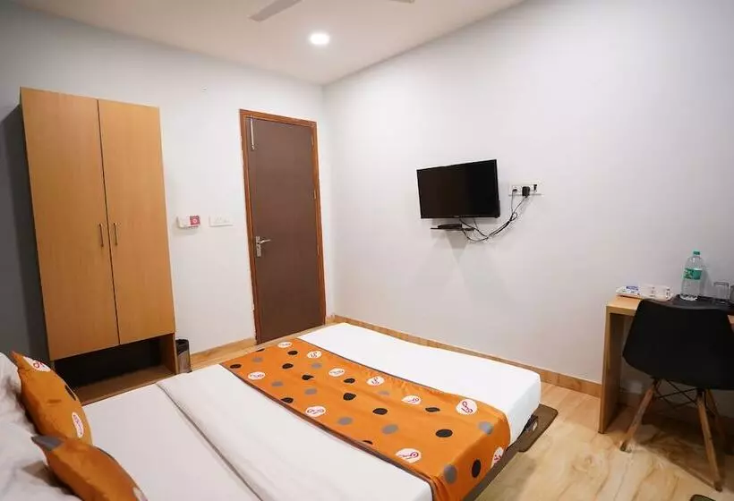 هتل Lyf Corporate Suites   Peera Garhi