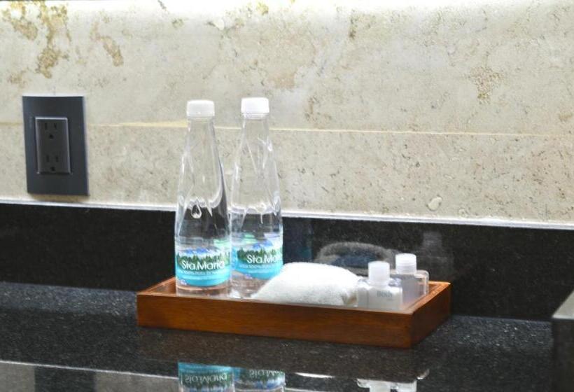 Отель Plaza Rioverde