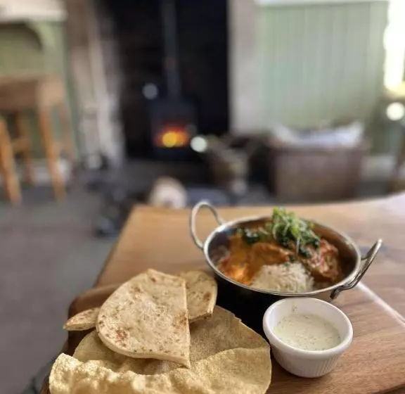 Hotelli Redmire Village Pub