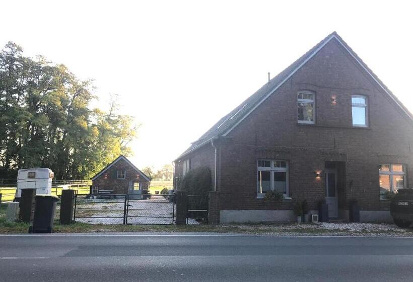 Ks Kotten Bed And Breakfast