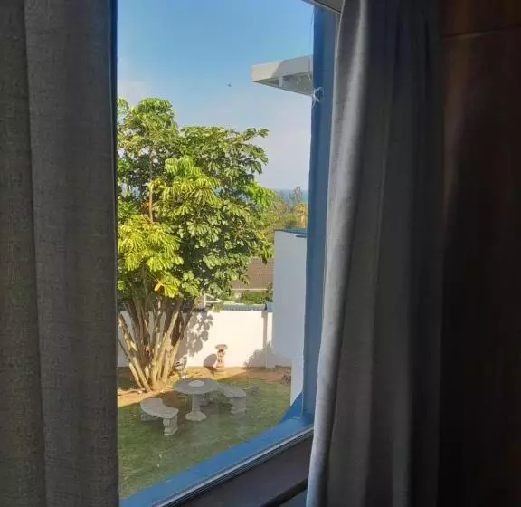 Majatalo Indaba Manor Guesthouse