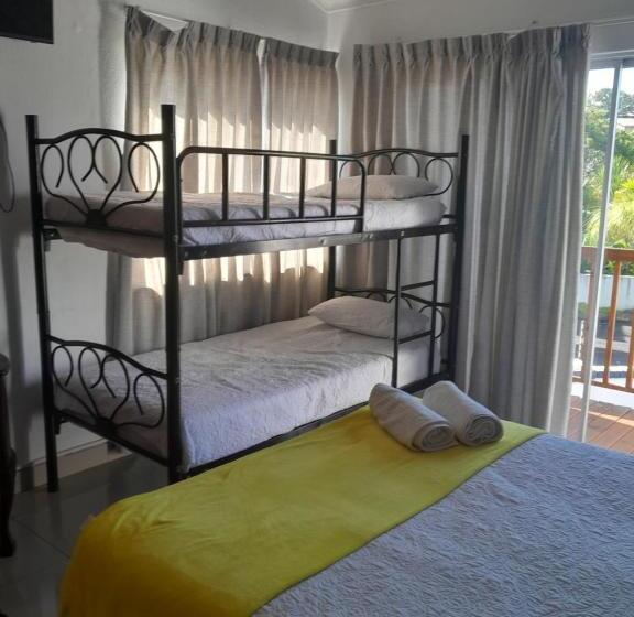 Пансион Indaba Manor Guesthouse