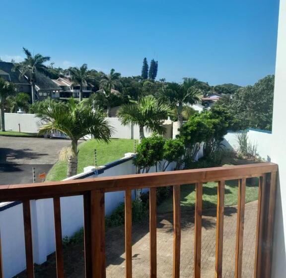 Пансион Indaba Manor Guesthouse