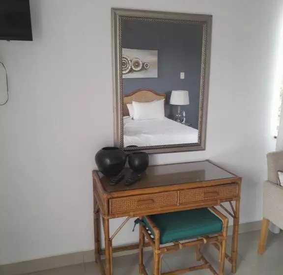 Majatalo Indaba Manor Guesthouse