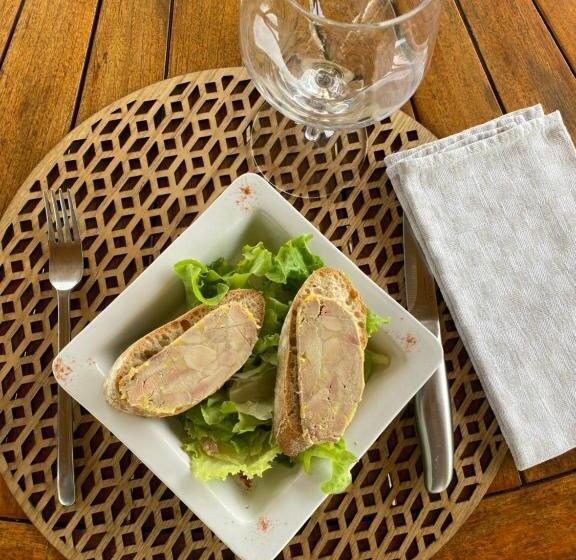 פנסיון La Belle Campagne