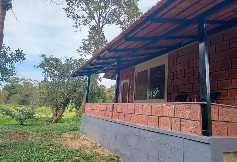 ペンション Nature Spot Cottages Coorg