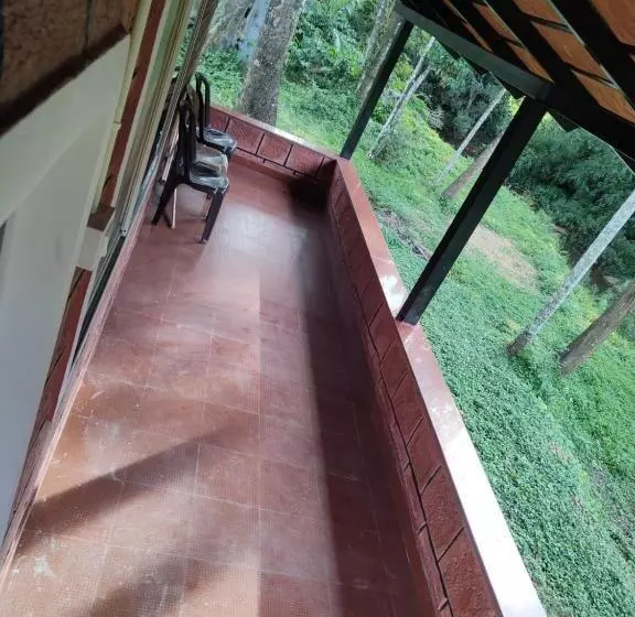 ペンション Nature Spot Cottages Coorg