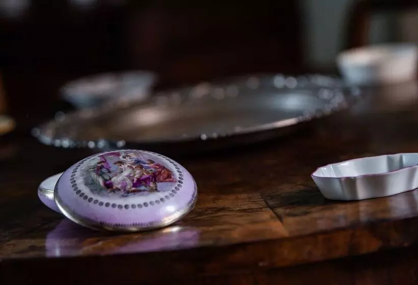 پانسیون Palazzo Capparucci   Dimora Storica