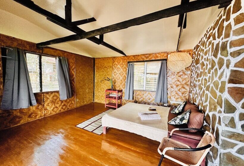 Playa Del Fuego Camiguin Beach Hostel & Resort