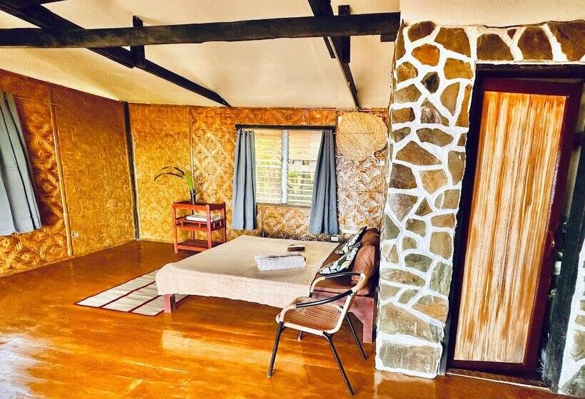 Playa Del Fuego Camiguin Beach Hostel & Resort