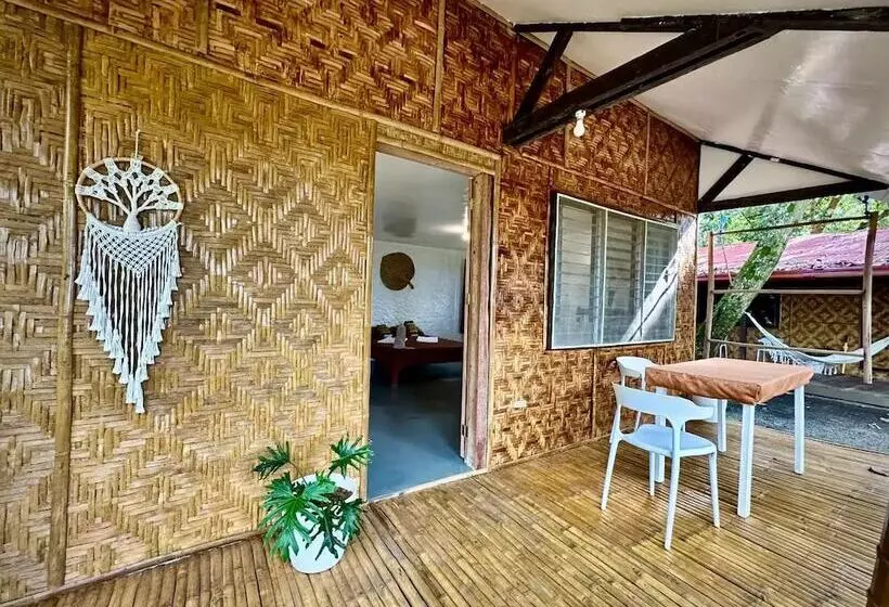 Playa Del Fuego Camiguin Beach Hostel & Resort