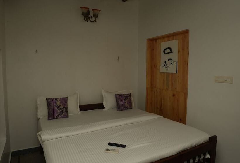 Nocleg ze śniadaniem Rebel De Pondicherry