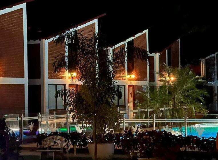 Hotel Eco Glampling Santillana