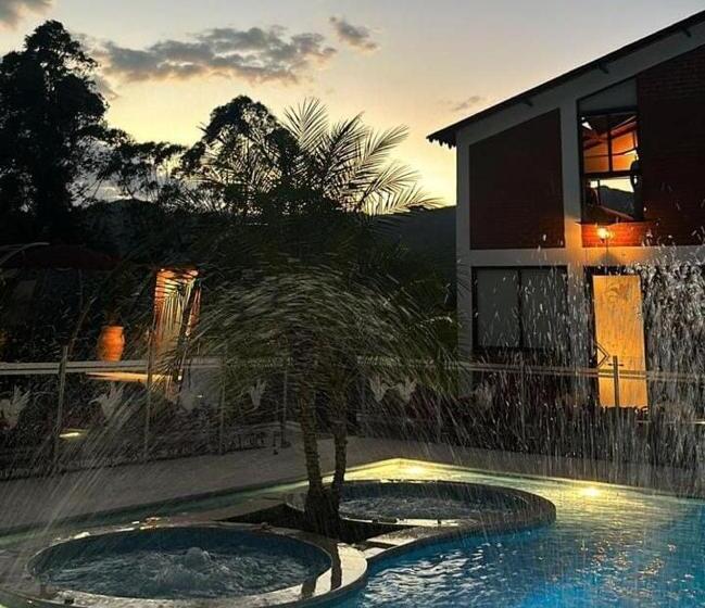 Hotel Eco Glampling Santillana