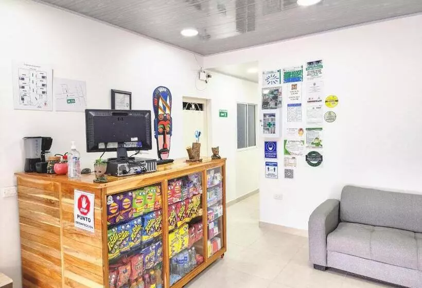 ホテル El Emperador