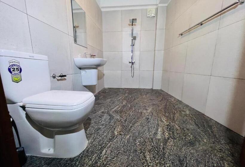 Hotel Mandaramnuwara Mandarama