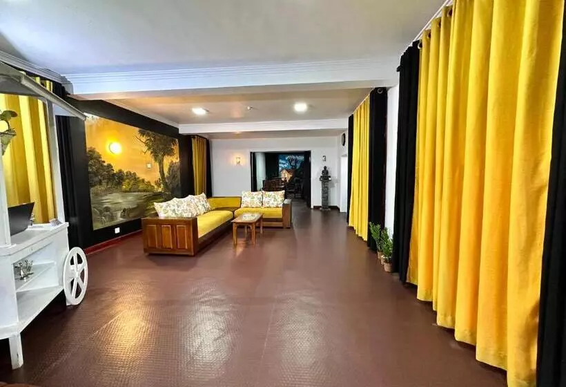 Hotelli Mandaramnuwara Mandarama