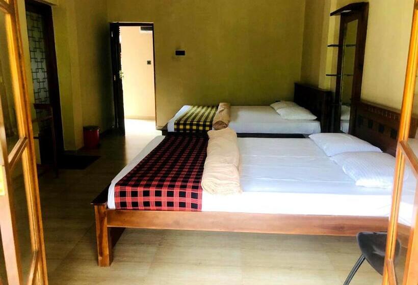 Pensionat The Nonis Guest