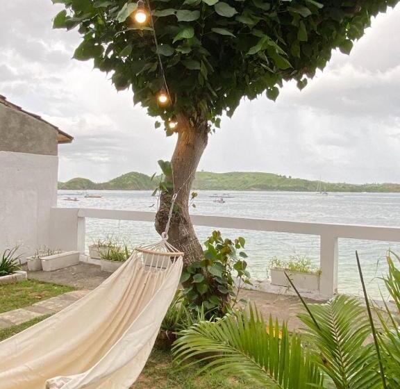 بنسيون Surf Shack Grupuk