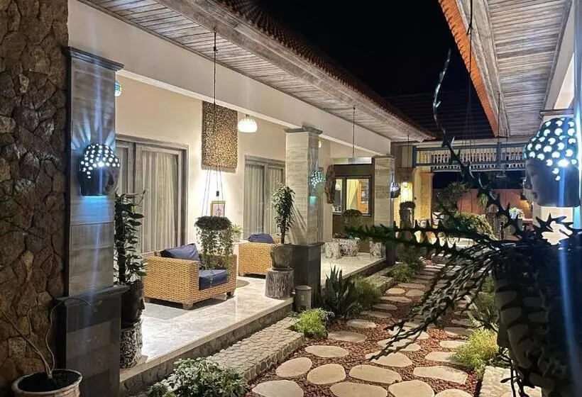 ペンション Villa Telagi