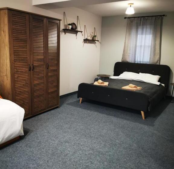 ペンション Youtopia Riverside