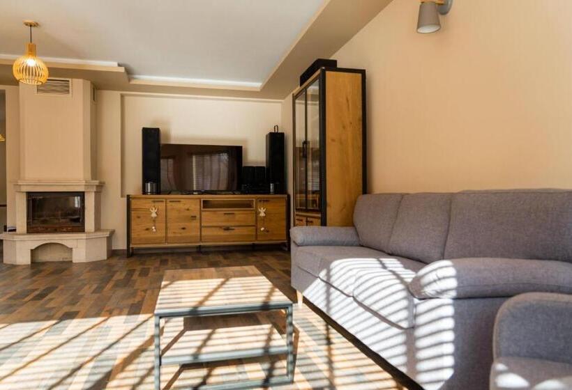 ペンション Youtopia Riverside