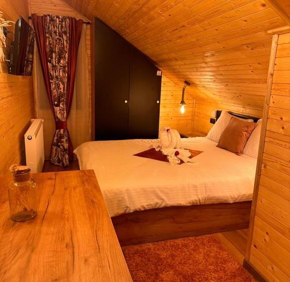 Pensiunea Hai La Maramu’