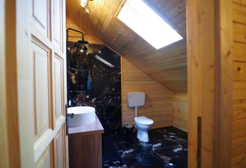 Pensiunea Hai La Maramu’