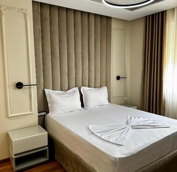 Sky View Hotel & Restaurant