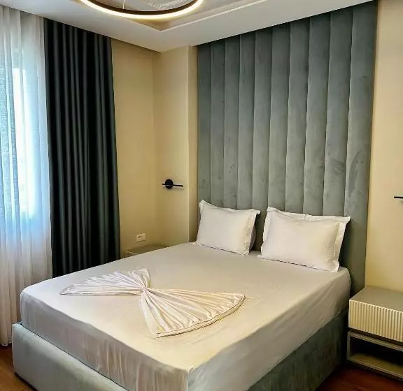 Sky View Hotel & Restaurant