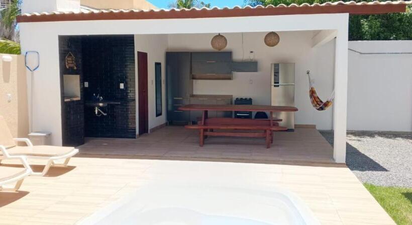 Suítes Com Piscina Praia Do Forte Tomas