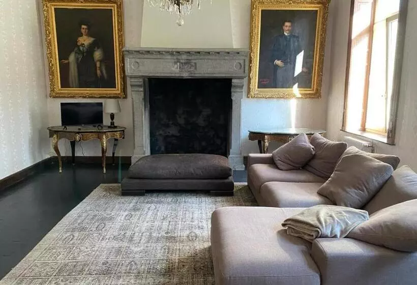 ベッドアンドブレックファースト Château De Porcheresse