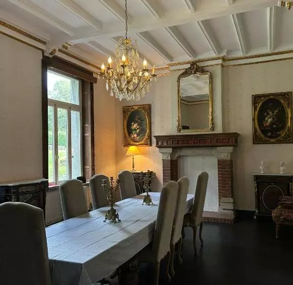 ベッドアンドブレックファースト Château De Porcheresse