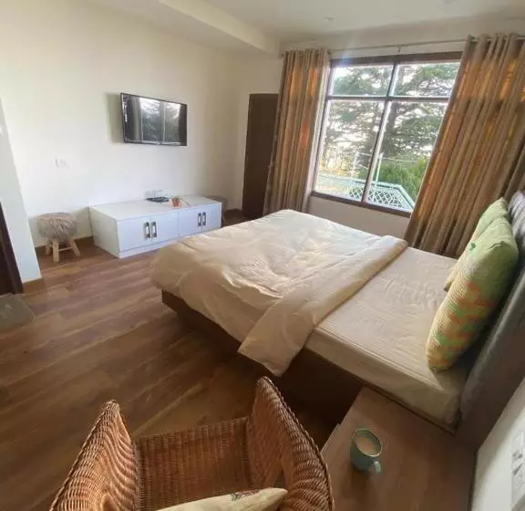 Aamiaismajoitus (B&B) Hem Kunj Estate