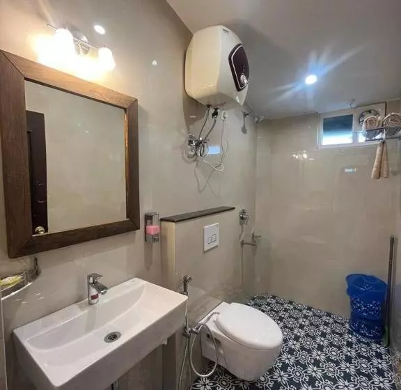 Aamiaismajoitus (B&B) Hem Kunj Estate