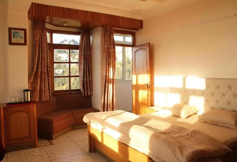 Aamiaismajoitus (B&B) Hem Kunj Estate