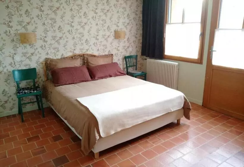 Aamiaismajoitus (B&B) à La Mainguère, Chambres D Hôtes