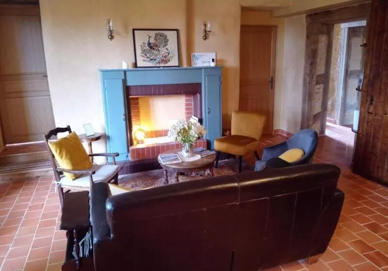 Aamiaismajoitus (B&B) à La Mainguère, Chambres D Hôtes