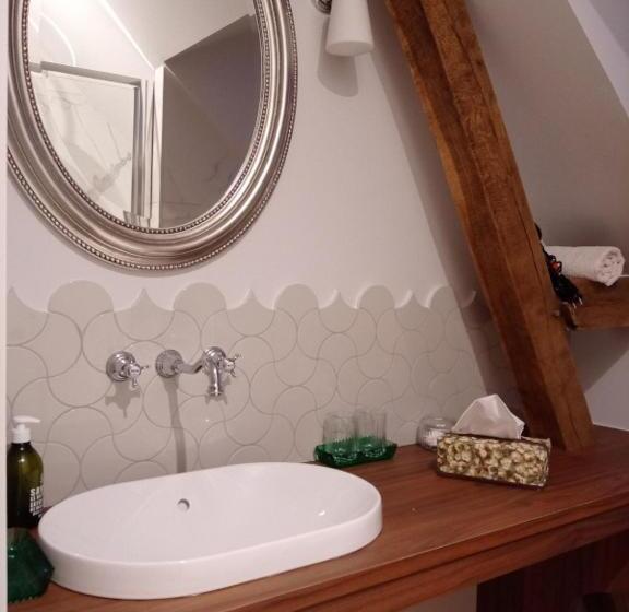 ベッドアンドブレックファースト à La Mainguère, Chambres D Hôtes