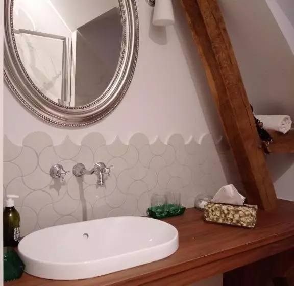 Aamiaismajoitus (B&B) à La Mainguère, Chambres D Hôtes